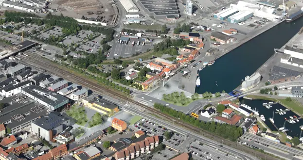 Luftfoto med indtegning af underføringen